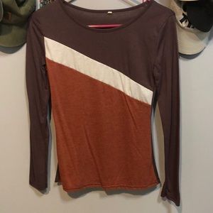 Long sleeve top asymmetrical stripes